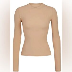 SKIMS Long Sleeve T-Shirt Size Small